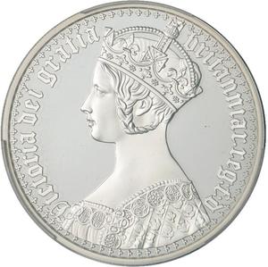 Alderney / Silver Ten Ounces 2021 Queen Victoria - Gothic - reverse photo