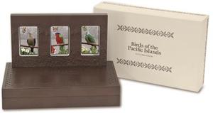 Niue / Silver Ounce 2013 Pacific Pigeon - obverse photo