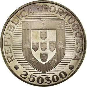 Portugal / Two Hundred and Fifty Escudos 1984 - reverse photo