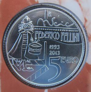 San Marino / Five Euro 2013 - obverse photo