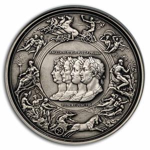 United Kingdom / Silver Five Ounces 2015 Battle of Waterloo Medal - reverse photo